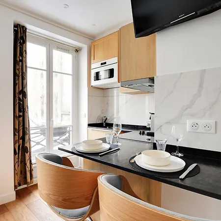 Studio Ac For 2p - Sacre-coeur Apartment Paris